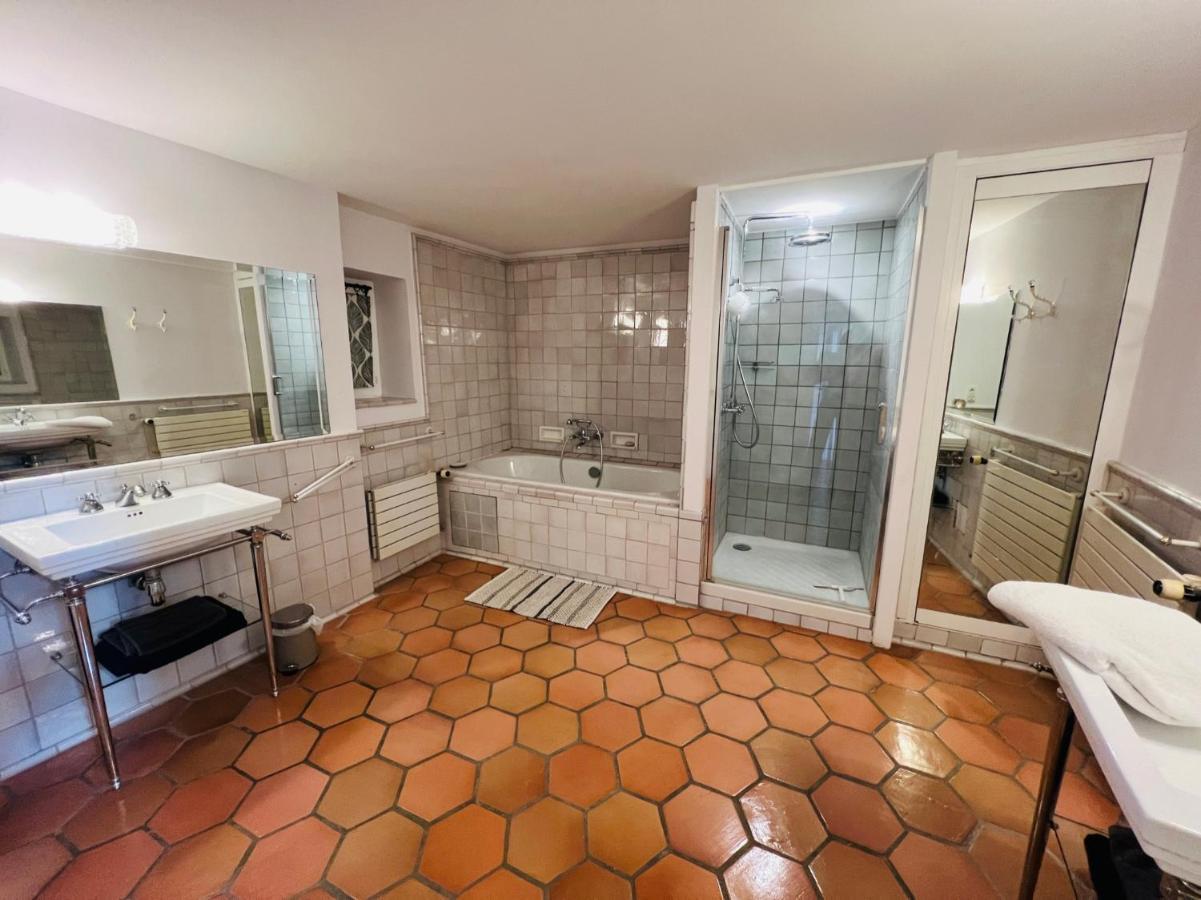 Penthouse Studio Privee Couple Ou Famille- La Maison Searle A Tourtour Exterior foto